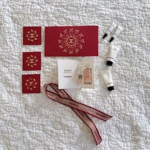 CHANEL BEAUTY | Lunar New Year Bundle